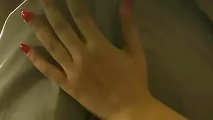 इस सेक्सी फिल्म हिंदी में ब्लू पिक्चर तरह एक blowjob आप दिन खुश कर देता है