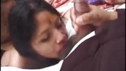 जब सेक्स सेक्स सेक्स फिल्म वीडियो में भाभी घर पर अकेली रह जाती हैं ।।