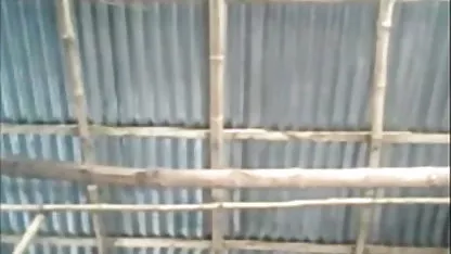 उसे चोदने के लिए एक मुल्टो को आमंत्रित करें सेक्सी बीएफ फिल्म वीडियो में