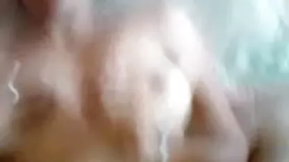 देखो इंग्लिश फिल्म सेक्सी में वीडियो मेरी चूत कैसी है, मुझे लंड चाहिए