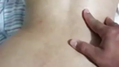 शातिर श्यामला उसके बिस्तर में हस्तमैथुन करता है सेक्सी फिल्म सेक्सी फिल्म वीडियो में