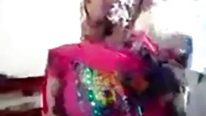 वह मुश्किल सेक्सी फिल्म हिंदी में फुल से बकवास करने के लिए उसकी झपकी लेता है