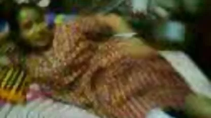 उसका प्रेमी उसकी मुंडा बिल्ली के अंदर cums सेक्सी हिंदी में फिल्म