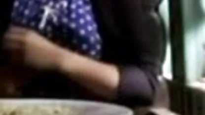 उसके पास बहुत अनुभवी गधा हिंदी में फिल्म सेक्सी है