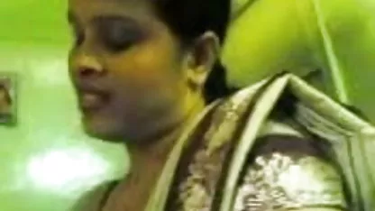 पूल में हिंदी पिक्चर फिल्म सेक्सी हिंदी में वेलेंटीना नैपी के साथ गुदा