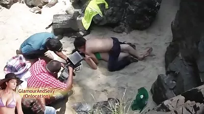 विनम्र सेक्सी पिक्चर वीडियो में दिखाएं नौकरानी के साथ डबल प्रवेश