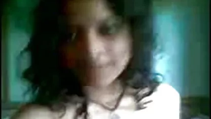 मेलरोज़ फॉक्सएक्स अपने दोस्तों के साथ एक तांडव करती हिंदी में सेक्सी पिक्चर मूवी है