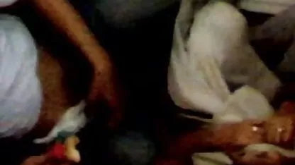 बूढ़ी औरत के पास बहुत हिंदी सेक्सी फिल्म वीडियो में ही बालों वाली चूत है
