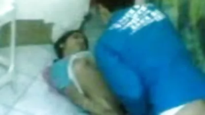 यदि बॉस आपको कार्यालय में बुलाता है, तो धूल का बीमा किया हॉलीवुड सेक्सी फिल्म हिंदी में जाता है