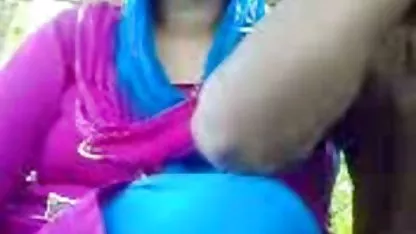 मां वीडियो में सेक्सी पिक्चर वीडियो और बेटा मिलकर पोर्न रिकॉर्ड करने का फैसला करते हैं