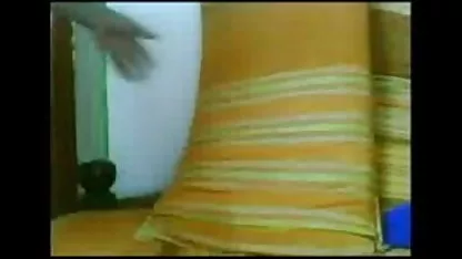 कार से यात्रा गड़बड़ सेक्सी पिक्चर ब्लू वीडियो में में समाप्त होती है