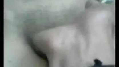 वे एक पार्क में मिलते हैं और उन्हें चोदने को मिलता सेक्सी फिल्म हिंदी में है!