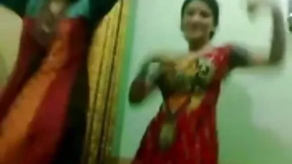 एक ही समय में दो लोगों द्वारा सेक्सी पिक्चर हिंदी में गुनहगार काटजा हत्यारे की हत्या