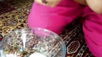 उनकी ब्राजील की प्रेमिका की पाकिस्तानी सेक्सी फिल्म हिंदी में पार्टी
