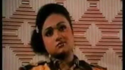 वह बालकनी पर अपनी प्रेमिका की गांड चोदता सेक्सी पिक्चर हिंदी में है