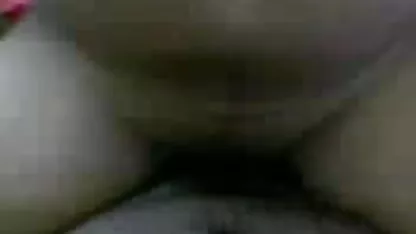उसे चोदने के वीडियो में सेक्सी हिंदी फिल्म लिए प्लम्बर को फुलाओ