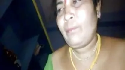वह उस पोलवाज़ो के बाद सेक्सी फिल्म हिंदी में चाहिए घर छोड़ देता है