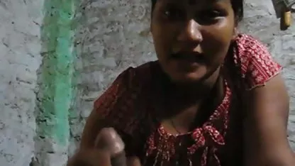 दो काउगर्ल के साथ हिंदी में सेक्सी बफ फिल्म आउटडोर तिकड़ी