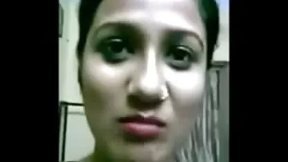 एक सार्वजनिक पार्क में सेक्सी फिल्म हिंदी मूवी में कमबख्त पकड़ा