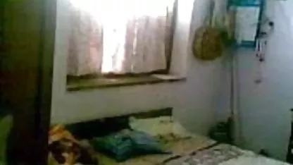 युवक वृद्ध महिलाओं सेक्सी बीएफ फिल्म हिंदी में की जासूसी कर रहा है