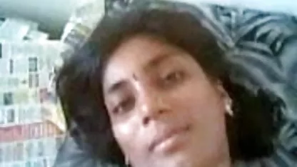 पार्टी एक हिंदी फिल्म सेक्सी में तांडव बन गई