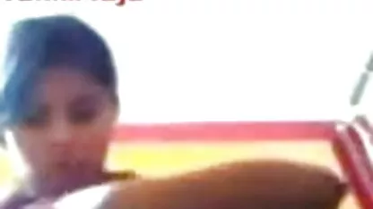वह बकवास करने के लिए अपने अपार्टमेंट हिंदी सेक्सी मूवी वीडियो में में एक ट्रेसेक्सुअल ले जाता है