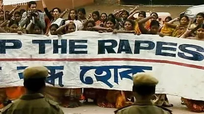 फूहड़ आलिया टायलर के साथ अंतरजातीय हिंदी में सेक्सी फिल्म का वीडियो बकवास